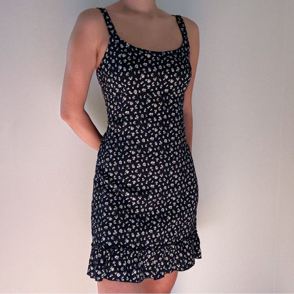 Brandy Melville Colleen Dress